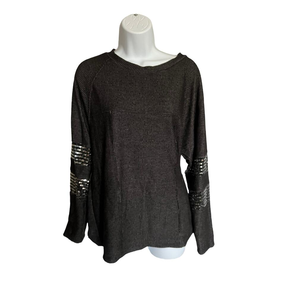 Blumin Apparel gray ribbed knit sweater silver jeweled long sleeve small